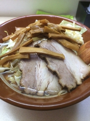 「中華そば  肉、メンマ入り  740円」@極太清流らーめんの写真