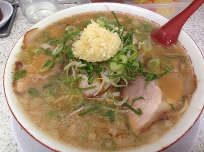 「にんにくラーメン」@ラーメン玉津の写真
