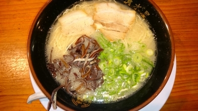 「博多ラーメン￥600」@博多ラーメン 清水屋の写真