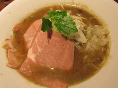 「超濃厚烏賊煮干中華そば　「800円」」@麺屋 ねむ瑠の写真