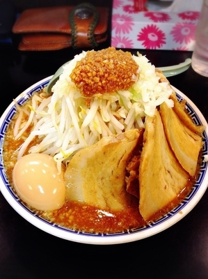 「雅狼麺みそ+小豚+味玉」@雅狼の写真