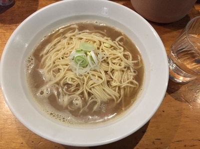 「中華そば（中）」@自家製麺 伊藤の写真