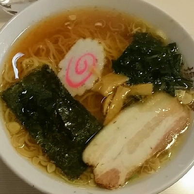 「ラーメン４３０円＋半チャーハン２００円」@塩子屋食堂の写真