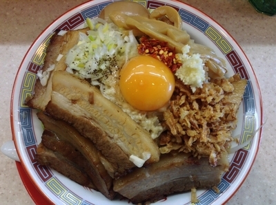 「汁なし 特製盛 ニンニク少なめ 背脂普通 ¥1,200」@龍龍タンメンの写真