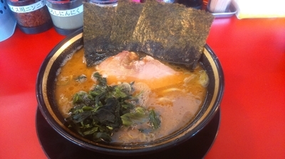 「ラーメン700円」@家系ラーメン 熊田家の写真