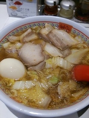 「小ﾁｬｰｼｭｰ煮玉子ﾗｰﾒﾝ930円+ﾁｬｰｼｭｰそぼろ丼」@どうとんぼり神座 アトレ恵比寿店の写真