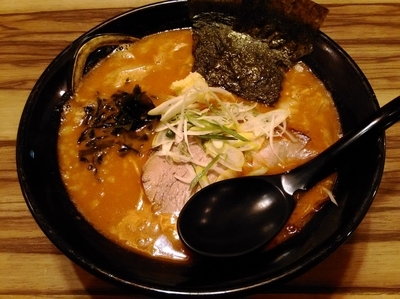 「マイスター限定 濃厚赤から味噌らーめん」@琉球島豚 麺屋なりよしの写真