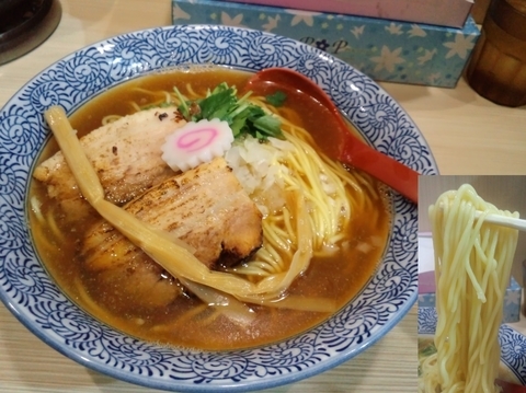 「煮干し中華そば大盛880円」@麺場 風天の写真