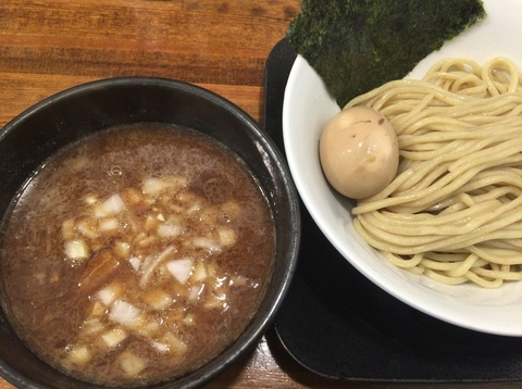 「味玉濃厚つけ麺」@自家製麺ばくばくの写真