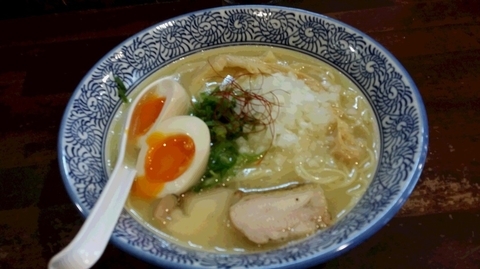 「鶏あっさり白湯たまご」@麺匠 ようすけ 鶏煮亭 下高井戸店の写真