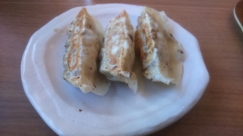 「3個餃子」@麺処直久 モラージュ柏店の写真