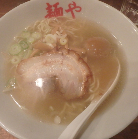 「白(640円)、味玉(110円→クーポン)、Ｂセット」@拉麺専門店 麺やの写真