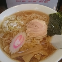 醤油ラーメン 590円