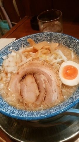 「こってり背脂ラーメン」@麺や 麺五郎の写真
