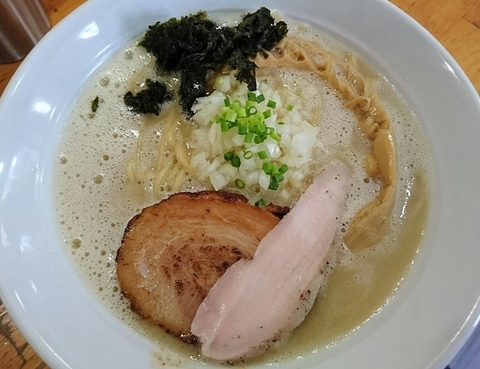 「濃厚鶏そば」@麺屋 むじゃきの写真