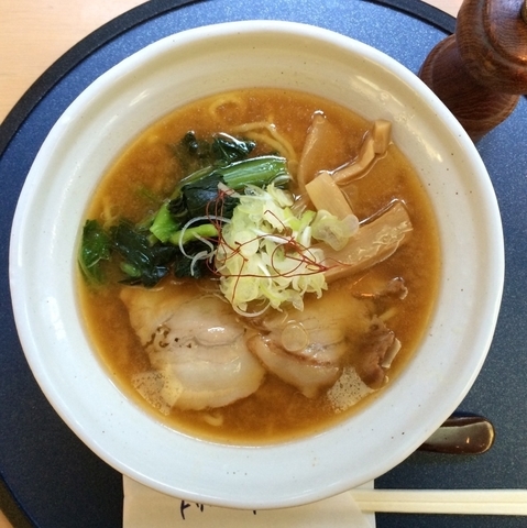 「けいすけ監修 蟹味噌ラーメン820円」@トリエドールの写真