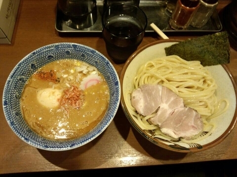 「海老味噌つけ麺800円、煮玉子100円」@俺の麺 春道の写真
