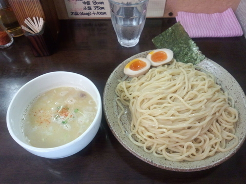 「塩つけ麺（中盛）750円、味付玉子100円」@藤丸の写真