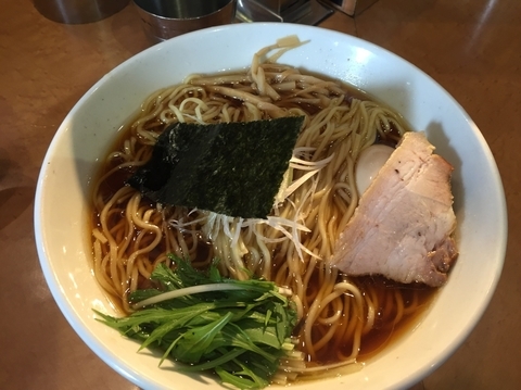 「香彩鶏だし醤油らーめん¥790+大盛¥100」@麺屋 翔 西新宿本店の写真