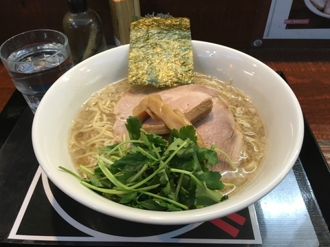 「背脂煮干しラーメン 大盛サービス ¥730」@ラーメン愉悦処 似星 2号店の写真