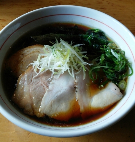 「【限定】醤油らーめん 角 800円」@喜元門 つくばサイエンス通り店の写真