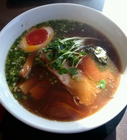 「しょうゆラーメン」@ひのき食堂の写真