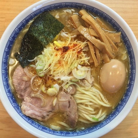 「塩ラーメン玉子・並 ￥950円」@自家製中華そば としおかの写真
