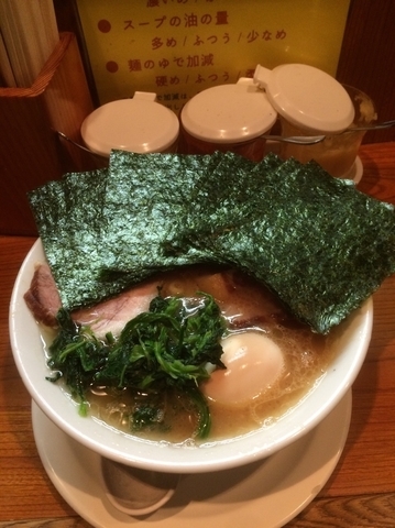 「全部のせラーメン1000円」@横浜家系ラーメン つばさ家 立川店の写真