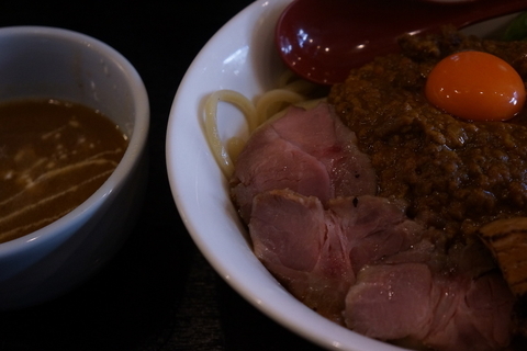 「キーマカレー濃厚つけ麺（限定）＋中盛＋チャーシュー」@雨ニモマケズの写真