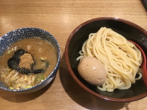 「柚子香つけめん（半熟タマゴトッピング）」@麺屋 鷹尾の写真