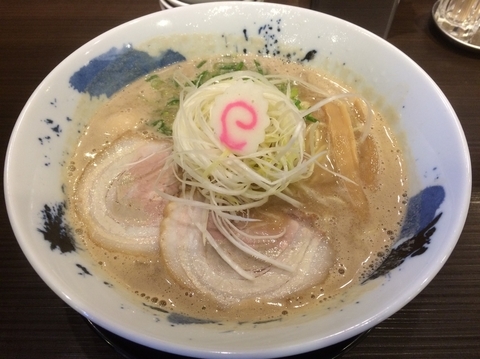 「芳醇鶏豚骨大盛」@茨木きんせいの写真