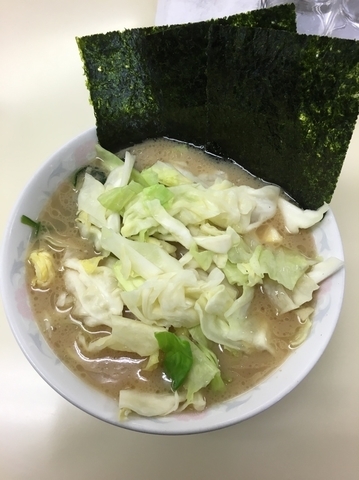 「キャベツラーメン800円」@こうやの写真
