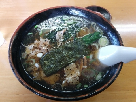 「特製十八番　800円」@荻窪手もみラーメン 十八番の写真