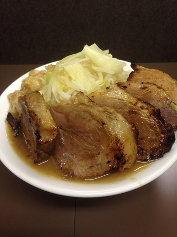 「小ラーメン  豚3枚  味玉？」@ブタヤマニンニクンの写真