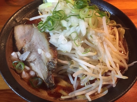 「辛い煮干次郎ラーメン(中盛)」@瞠 池袋店の写真