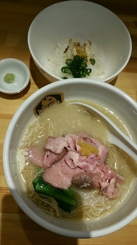 「真鯛らーめん」@真鯛らーめん 麺魚の写真