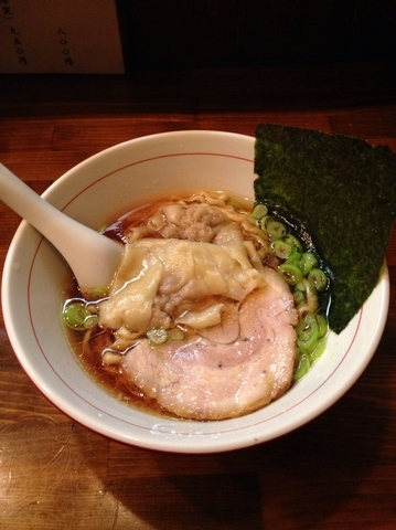 「ちゅるりんわんたんめん」@らーめん かねかつの写真