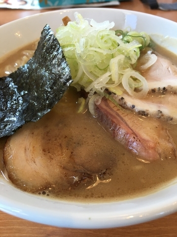 「喜元門中華そば醤油大盛り肉増し２枚」@喜元門 ひたち野牛久店の写真