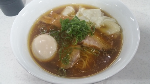 「特製醤油ラーメン(1050円)」@ラーメン星印の写真