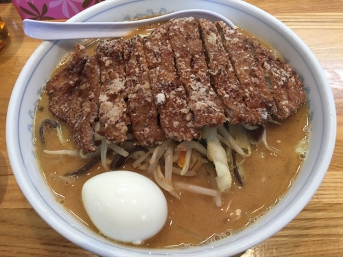 「味噌タンメン(730円)+ロース(300円)」@麺工房マルオの写真