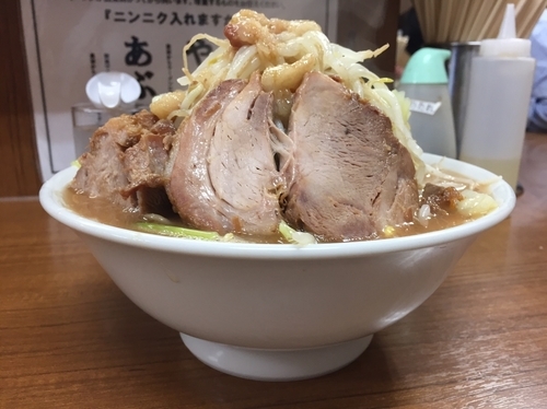 「ラーメン、野菜ちょいマシ」@ラーメンの店 どでん 北浦和店の写真