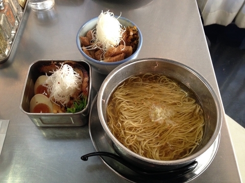 「ZUND-BAR CLASSIC,肉ごはん」@ZUND-BARの写真