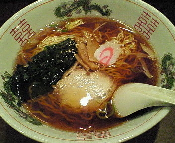 「醤油ラーメン 500円」@ラーメンと餃子の店 水岡の写真