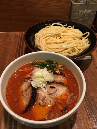「秩父辛味噌つけ麺+チャーシュー」@麺屋たつみ 喜心 狭山店の写真