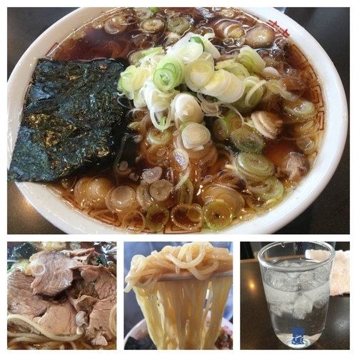 「青島ラーメン 720円＋薬味刻みネギ50円増し」@青島食堂 曲新町店の写真