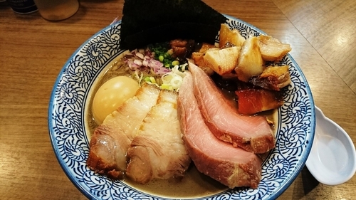 「特製極上濃厚煮干しそば」@煮干しつけ麺 宮元の写真