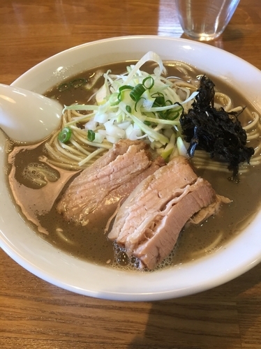 「濃厚煮干そば」@中村屋総本山の写真