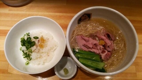 「真鯛らーめん雑炊セット」@真鯛らーめん 麺魚の写真