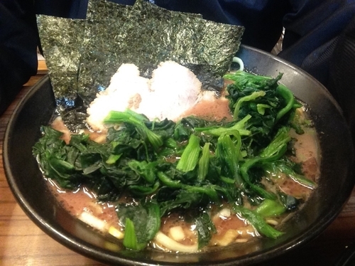 「ラーメン（並）＋ほうれん草増し、ライス（小）」@横浜家系らーめん 二代目 武道家の写真