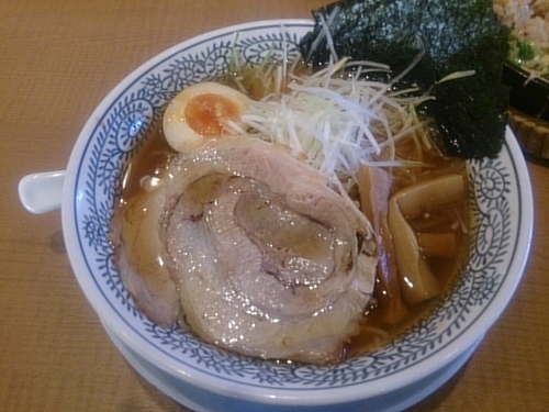 「熟成醤油ネギラーメン」@二代目丸源 松本店の写真